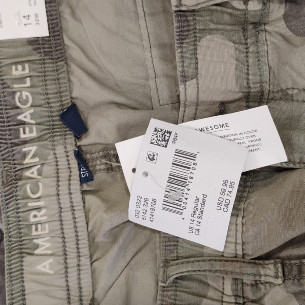 American Eagle Outfitters Camo Baggy Joggers - Picture 3 of 6